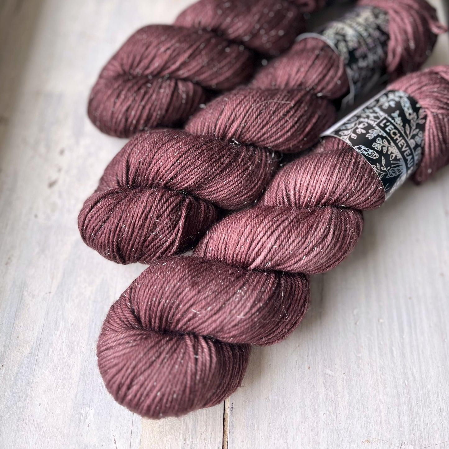 STRONG & SHINY DK - Plume PRÉCOMMANDE EPHÉMÈRE