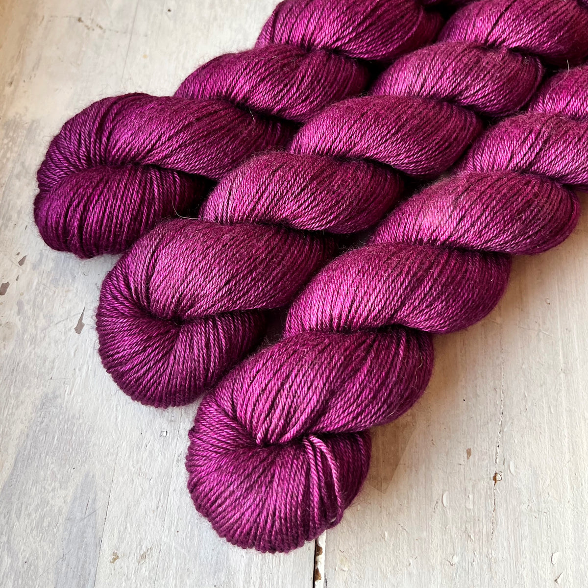 Écheveau Mini Équinoxe Colore ta vie !, yak et soie teint à la main, rose – vue 2