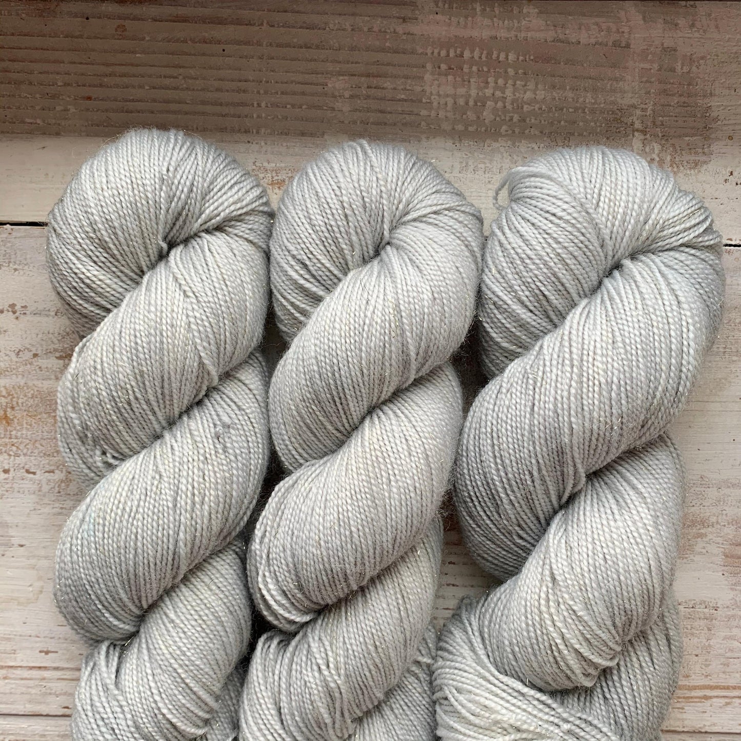 STRONG & SHINY - Le doux chant de la pluie