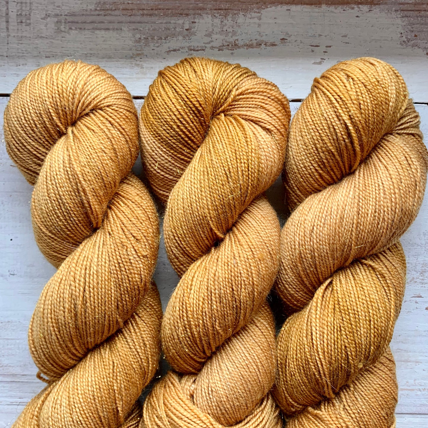 STRONG & SHINY - Or-Norme