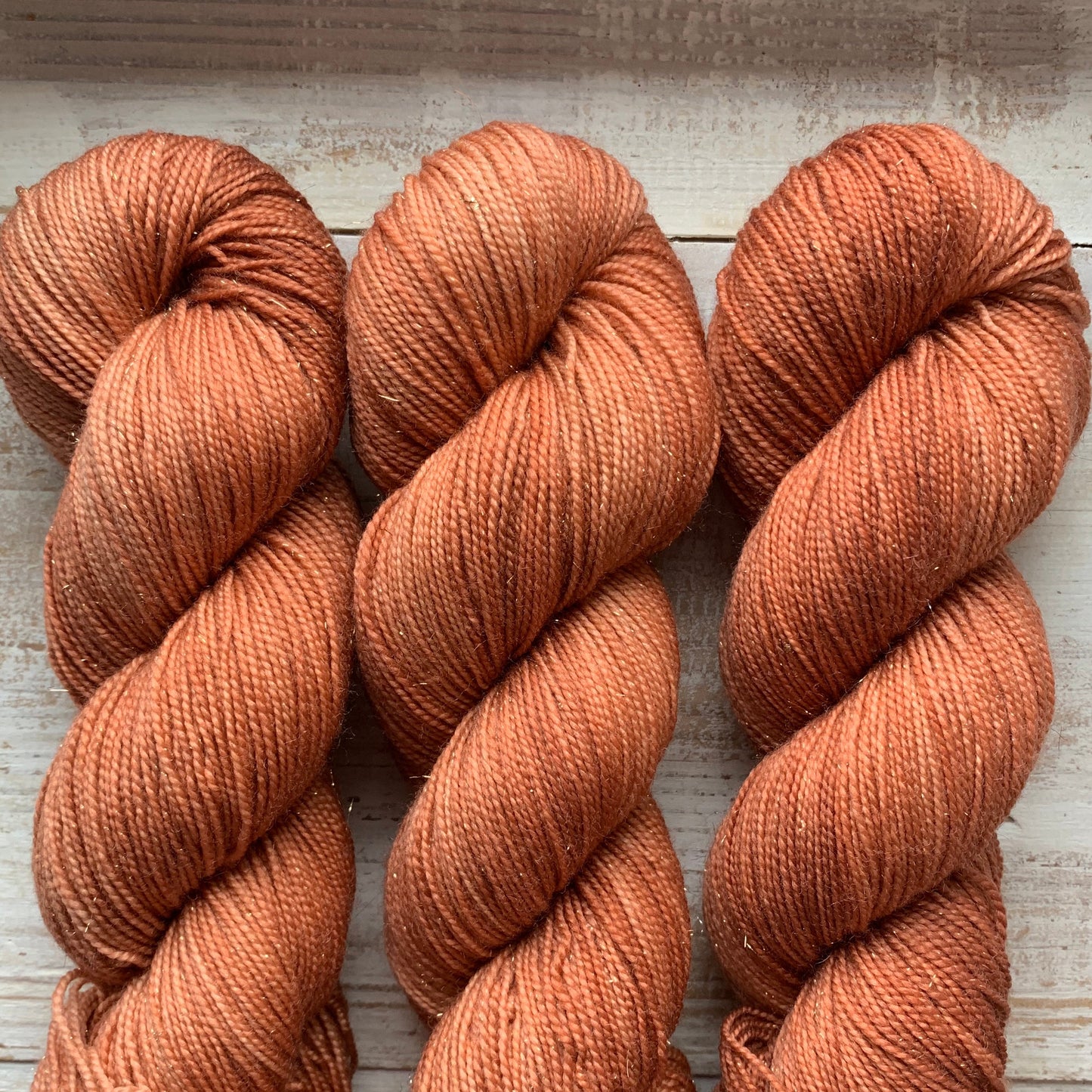 STRONG & SHINY - Hakuna Matata