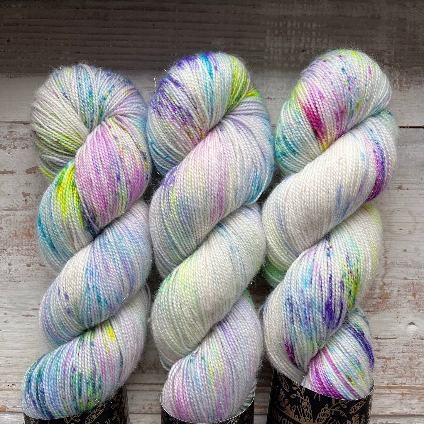 STRONG & SHINY - Intuition Positive Attitude