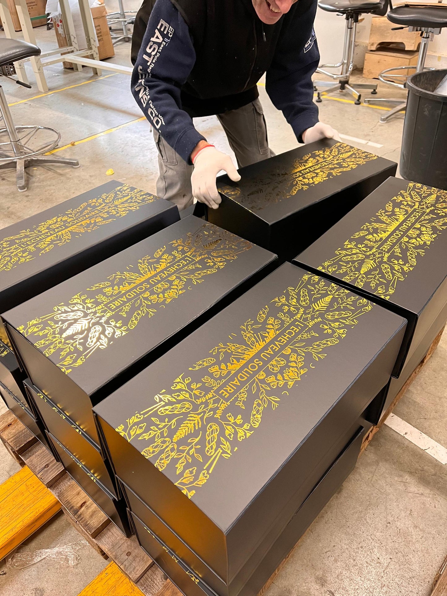 BOÎTE DE RANGEMENT NOIRE