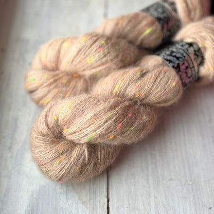 CONSTELLATION FLUFFY - Rare Bones