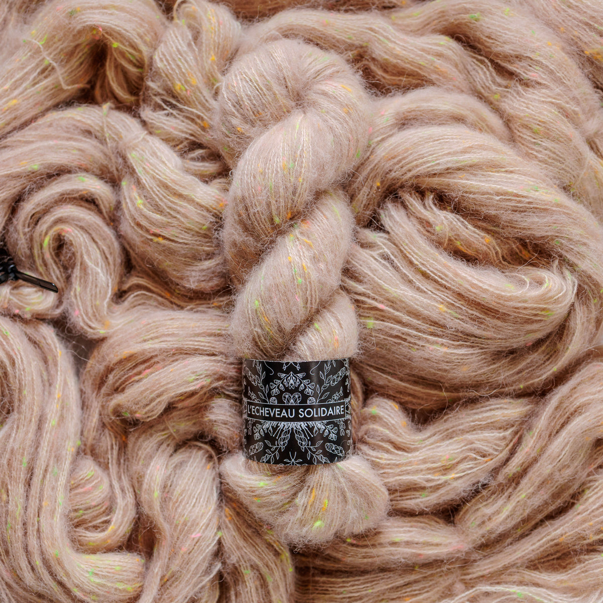 CONSTELLATION FLUFFY - Rare Bones