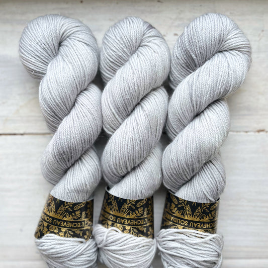 STRONG & SHINY DK - Le doux chant de la pluie PRÉCOMMANDE EPHÉMÈRE