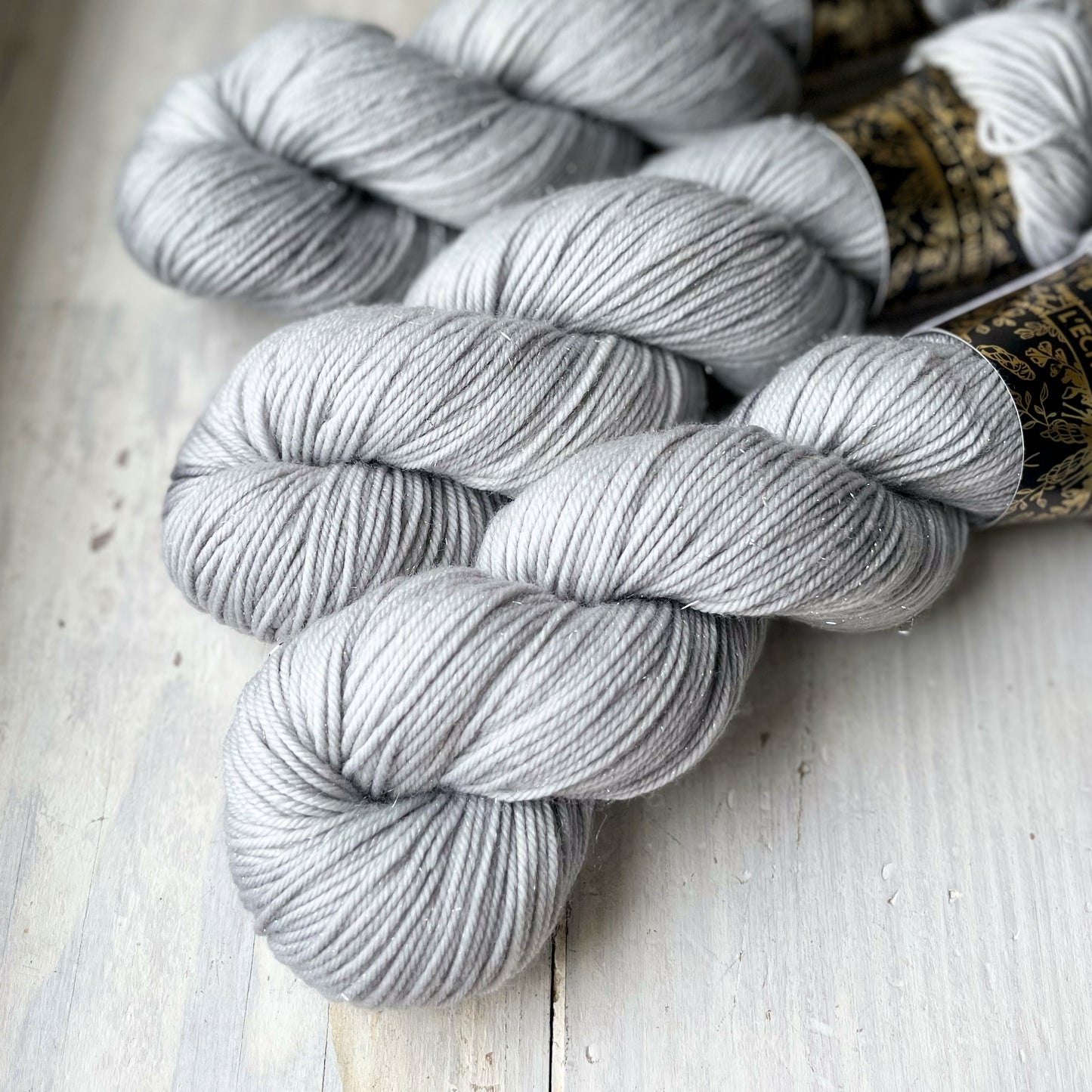 STRONG & SHINY DK - Le doux chant de la pluie PRÉCOMMANDE EPHÉMÈRE