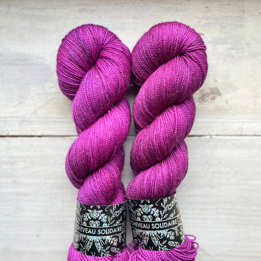 STRONG & SHINY - Rose Chantier (Rose field)