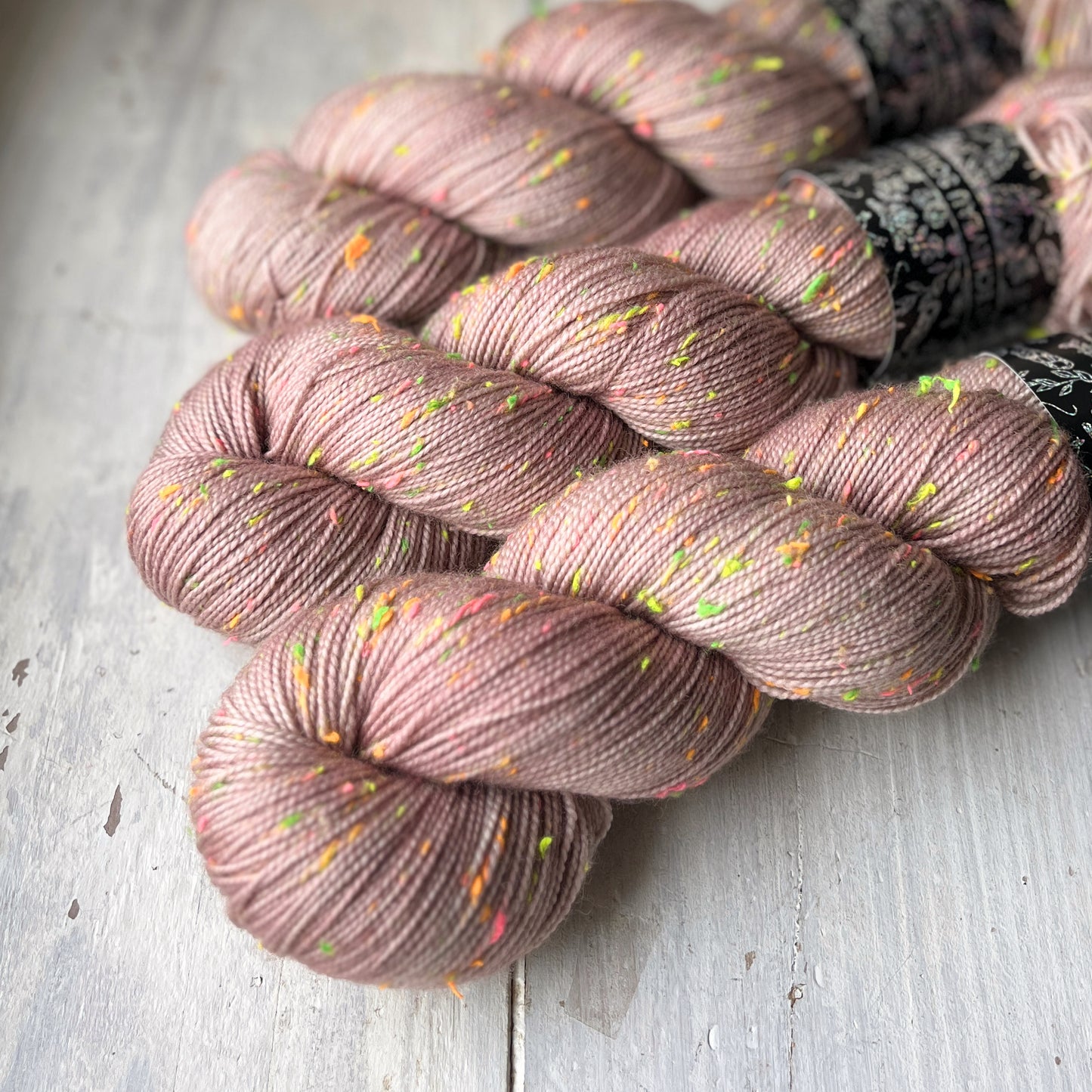 CONSTELLATION - Voir la vie en rose